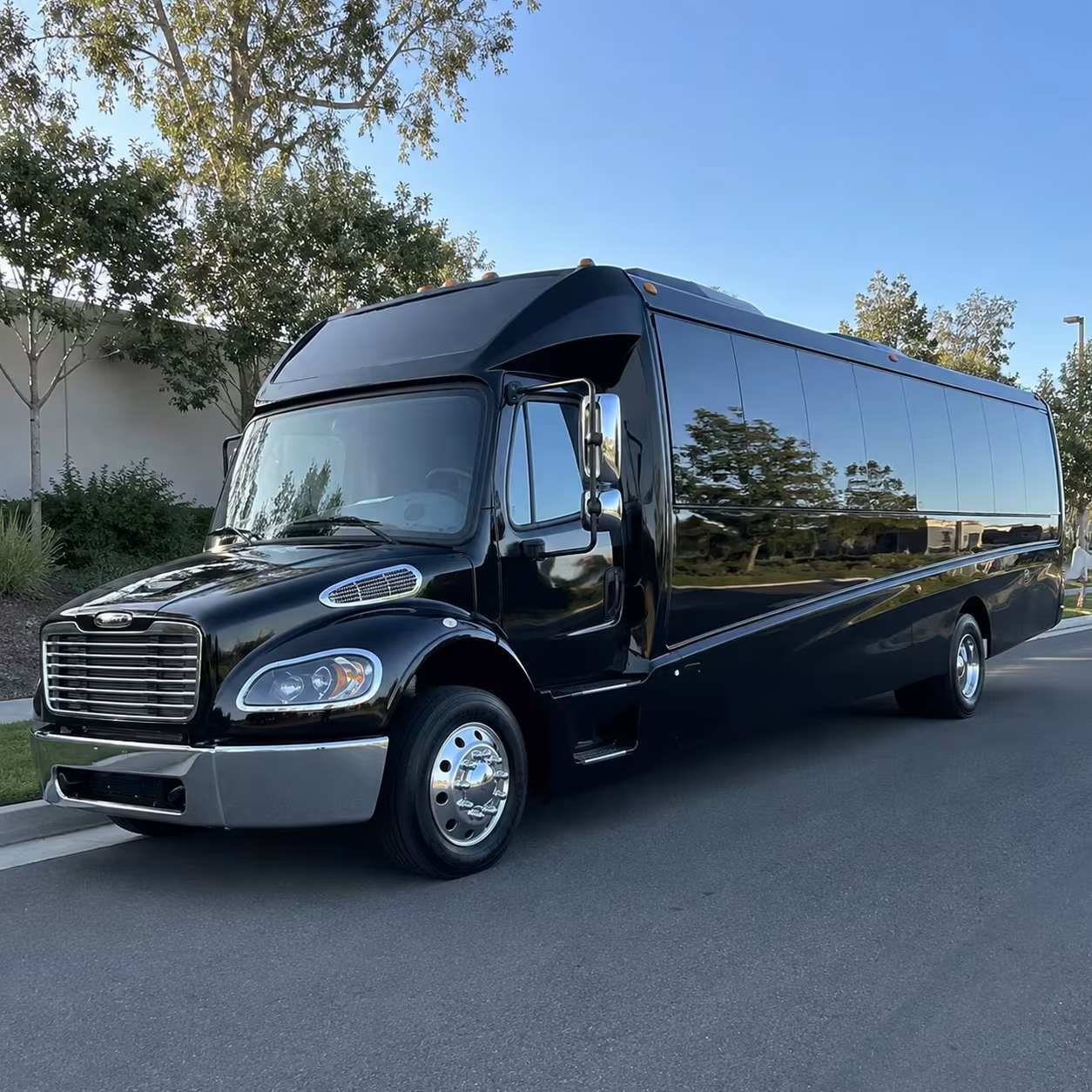 35 passenger minibus