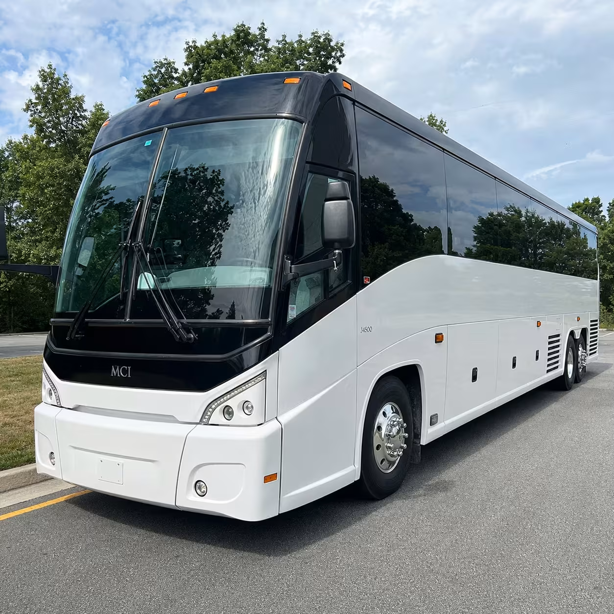 funeral and bereavement shuttle buses for tuscaloosa churches