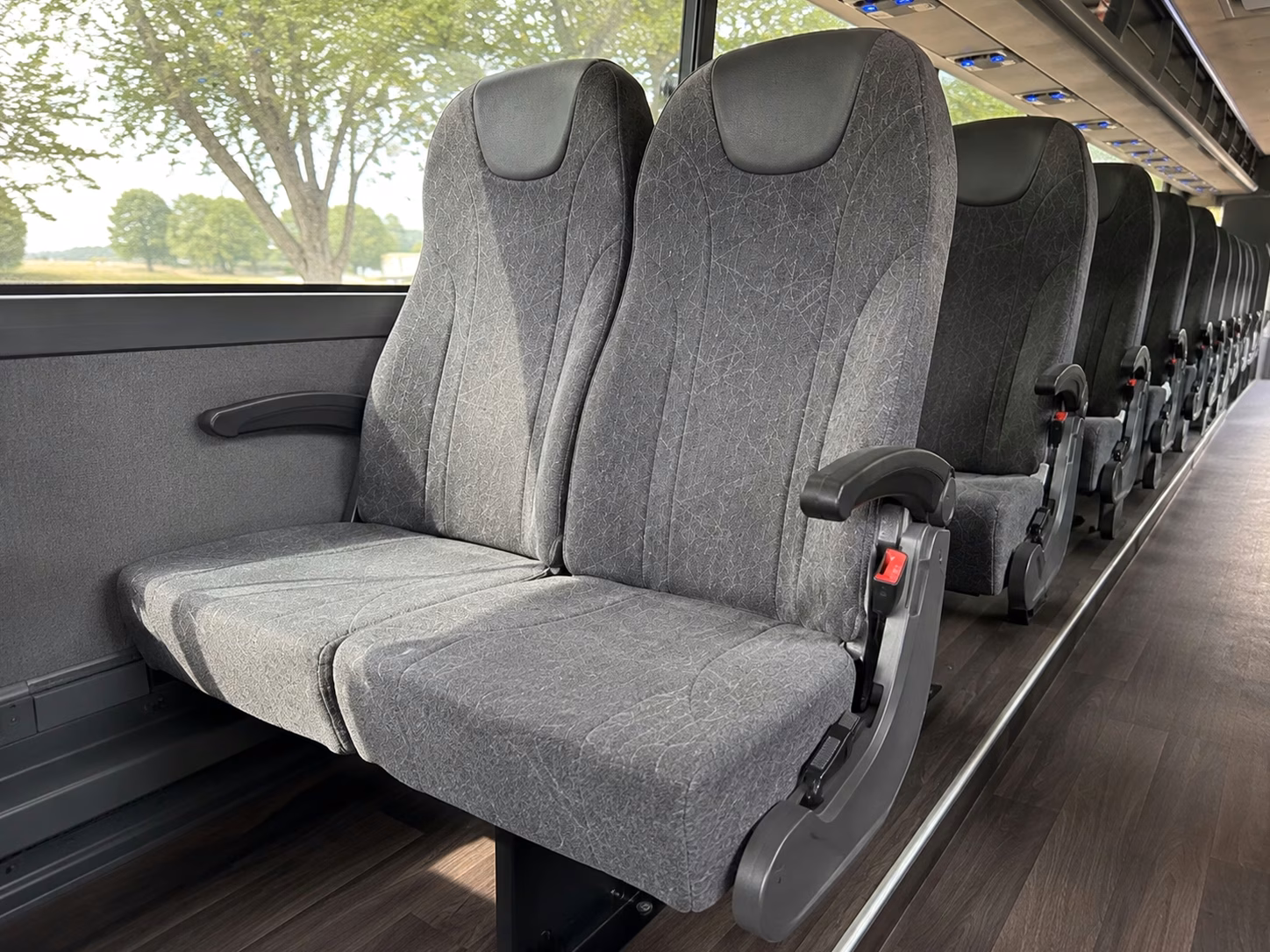 how where and when you re traveling affects tuscaloosa charter bus rental rates