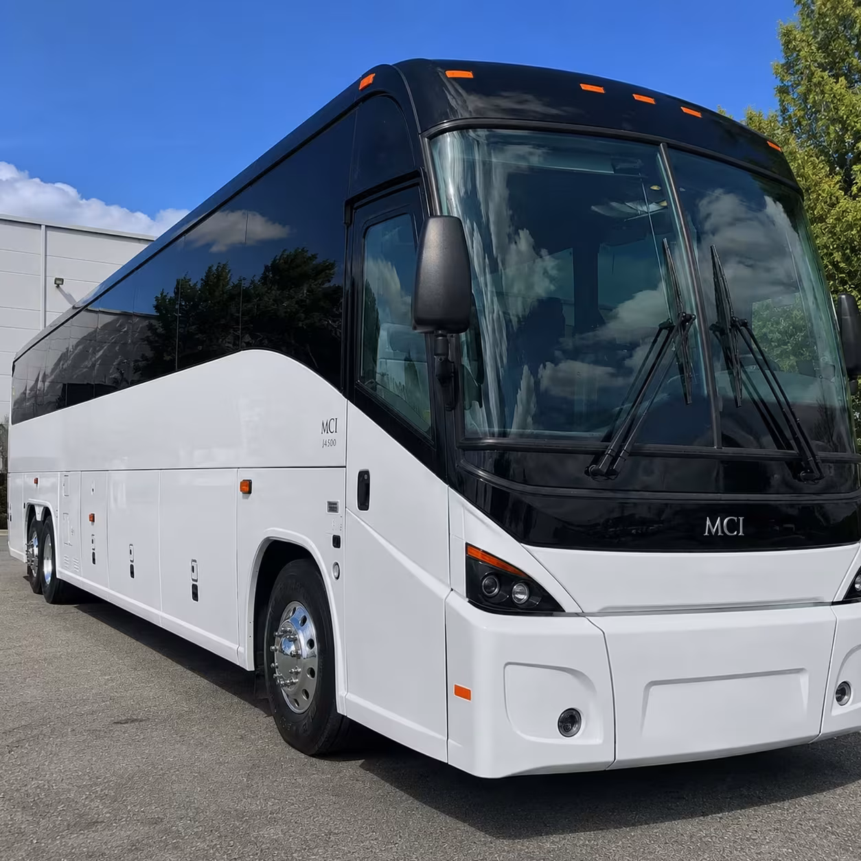 shift worker transportation to manufacturing plants near tuscaloosa