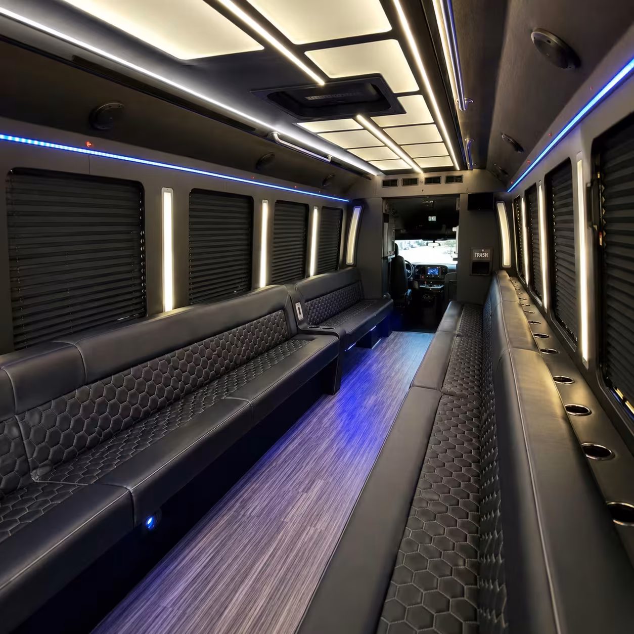 tuscaloosa party buses for prom night entrances