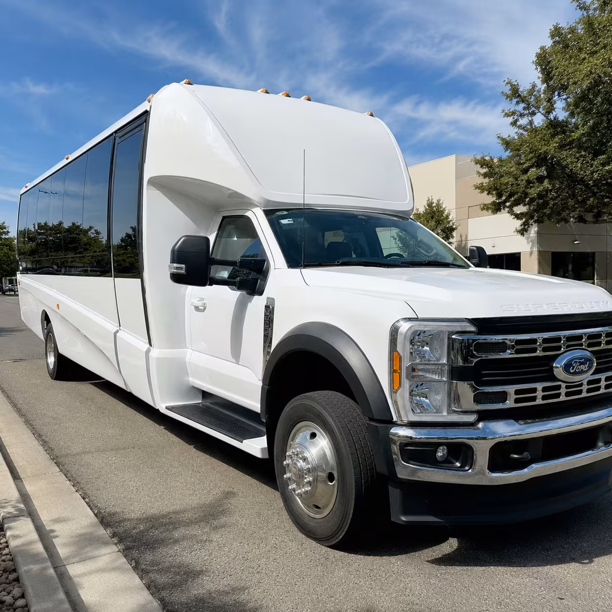 two dimes club and small venue minibus rentals in tuscaloosa